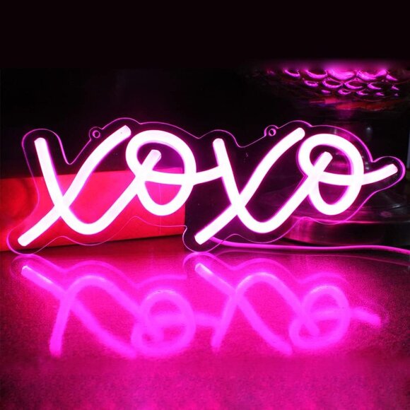XOXO Pink LED Neon Sign USB Light for Wall Decor Kids Room Party or Gift - Picture 1 of 6